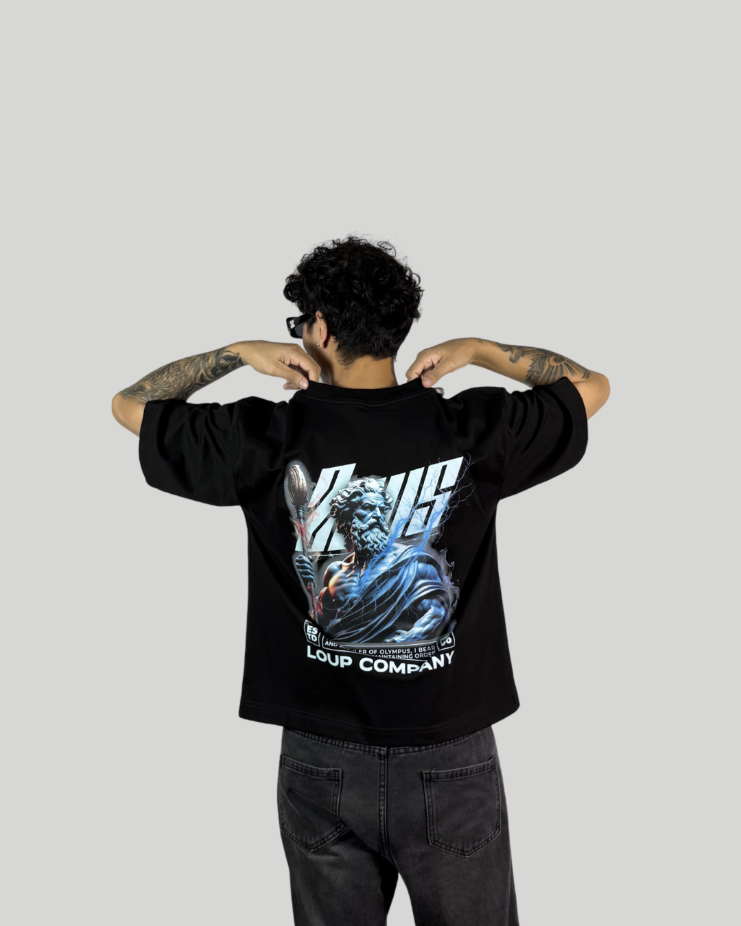 Polo Negro Oversize Fit Zeus